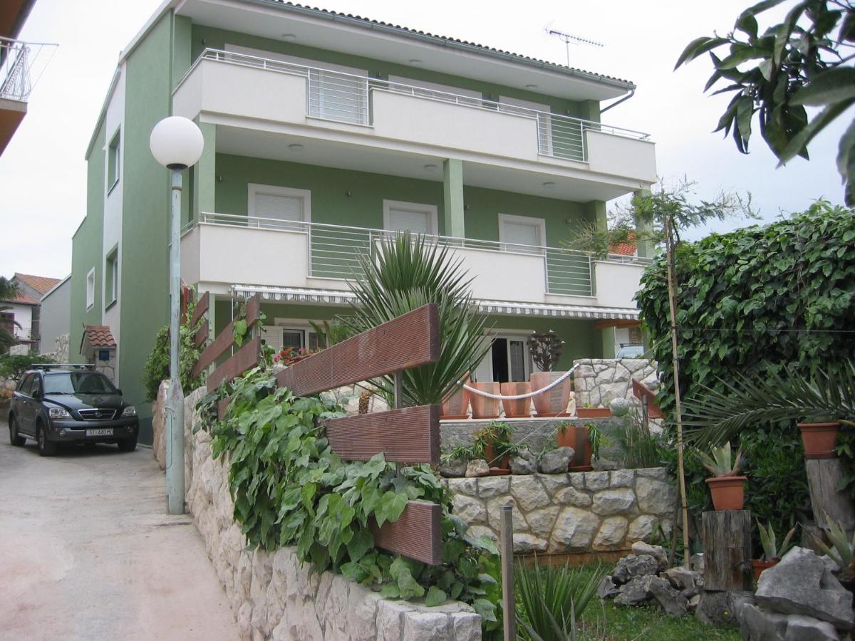 -Villa Sjor -Primosten-Apartmani- Has 2 Large Apartments And 2 Smaller Ones -Primosten Lokvice 6 Buitenkant foto