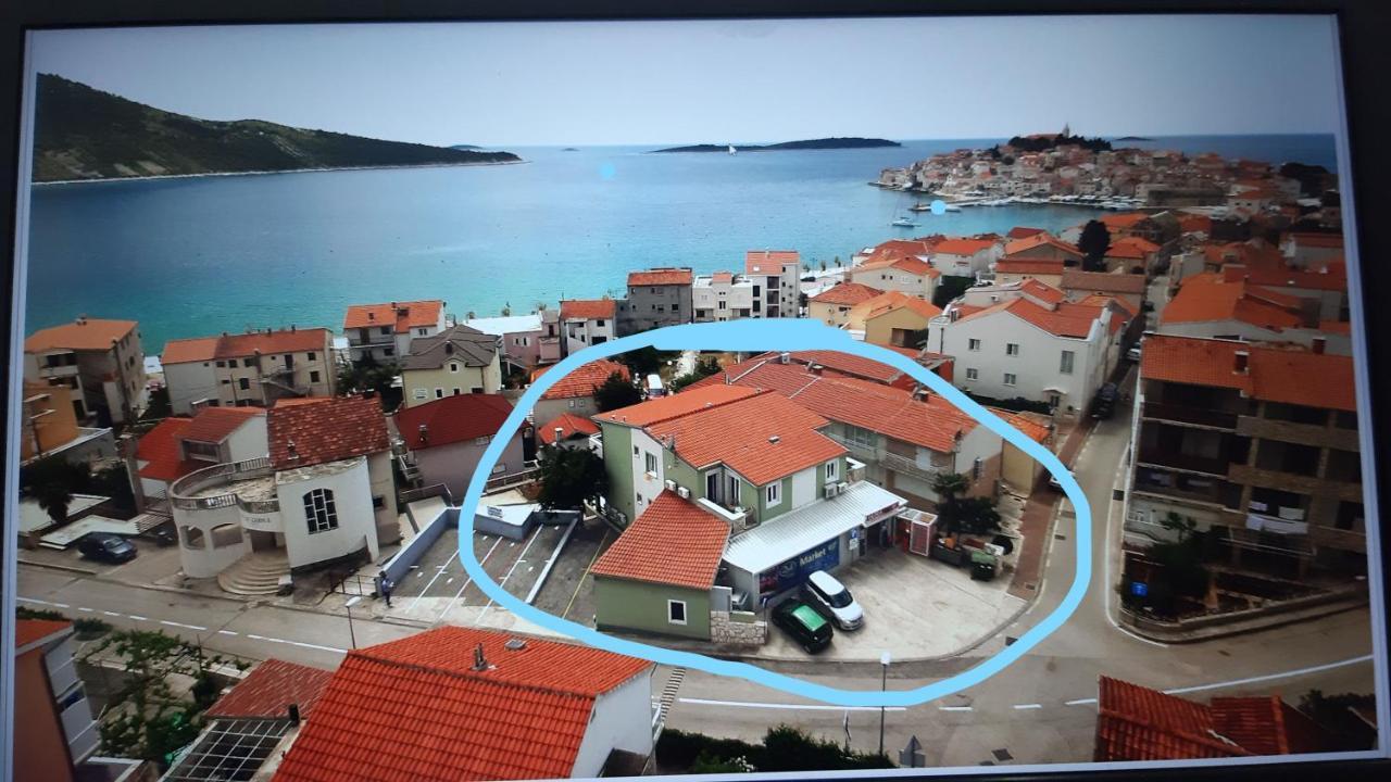 -Villa Sjor -Primosten-Apartmani- Has 2 Large Apartments And 2 Smaller Ones -Primosten Lokvice 6 Buitenkant foto