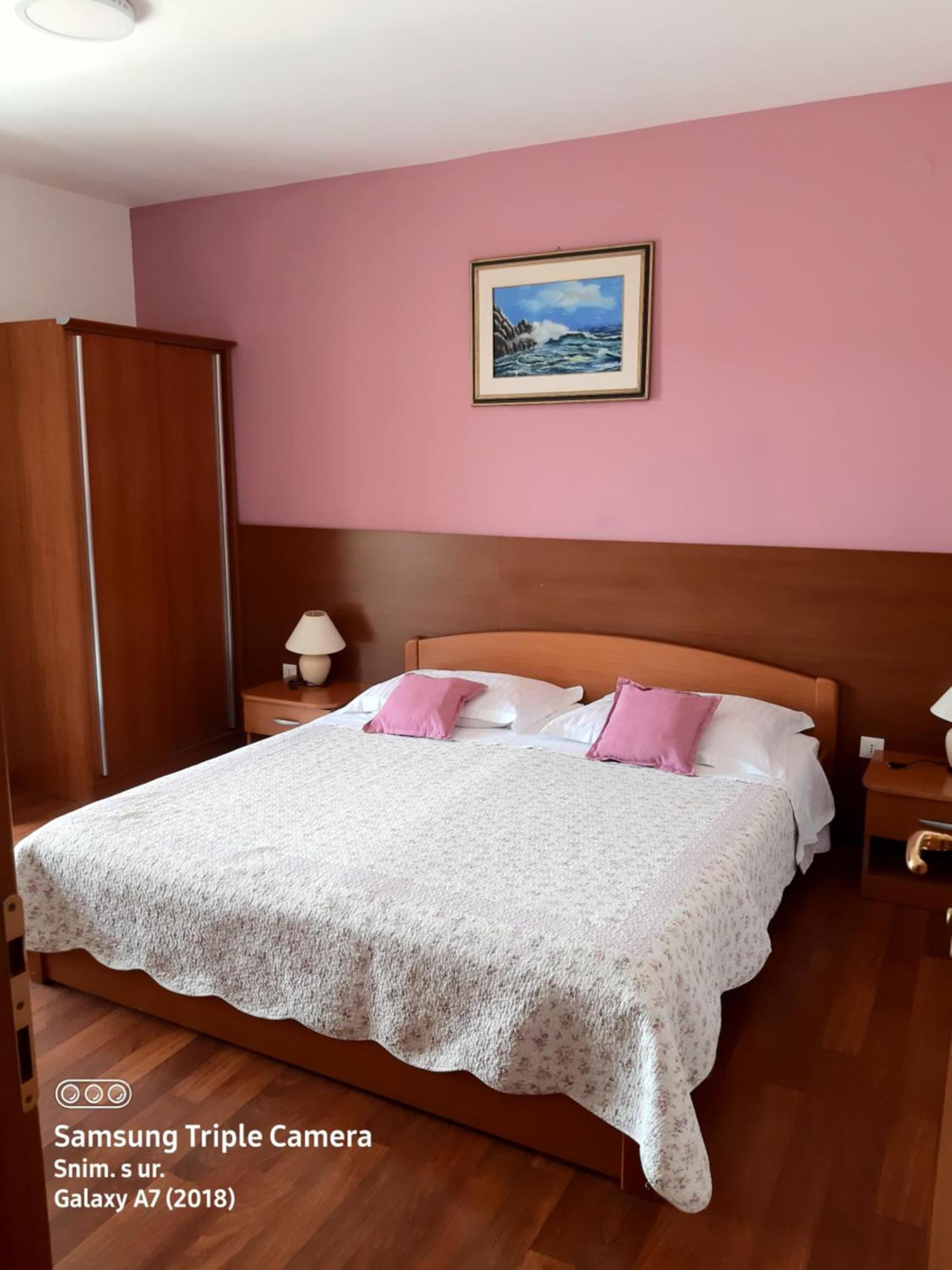 -Villa Sjor -Primosten-Apartmani- Has 2 Large Apartments And 2 Smaller Ones -Primosten Lokvice 6 Buitenkant foto